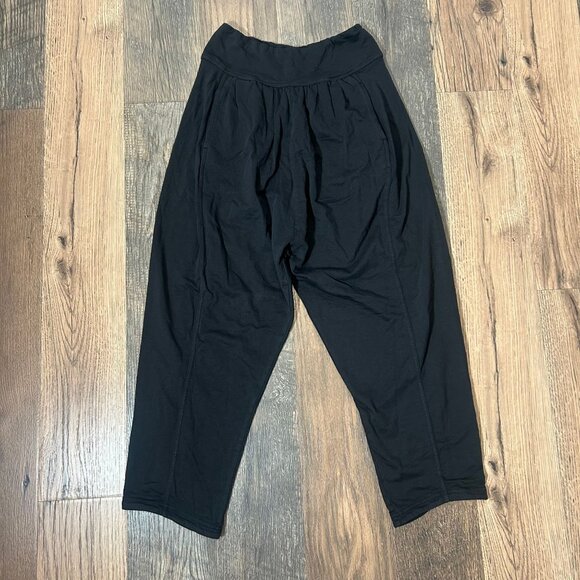 Prana Mindful Movement Harem Pants Women's Size Small in Black New With Tags! - Picture 2 of 4